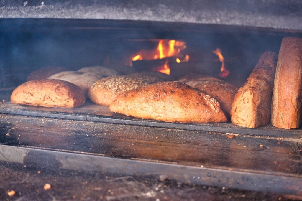 OTG vs Oven in India: Why OTG is the Smarter Choice in 2025 1 OTG OVEN